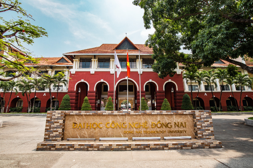 CHÍNH SÁCH MIỄN GIẢM CHƯƠNG TRÌNH 4+1